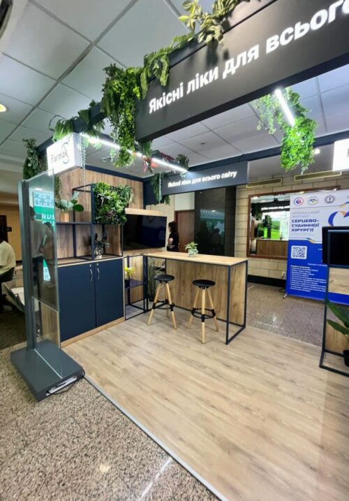 виставкові стенди на національному конгресі кардіологів 2