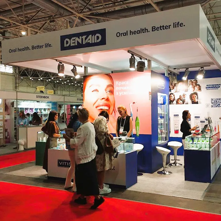 ВИСТАВКОВІ СТЕНДИ В УКРАЇНІ ТА ЗА КОРДОНОМ
